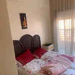 Elegante Appartement Au Coeur De Marrakech