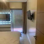 Elegante Appartement Au Coeur De Marrakech
